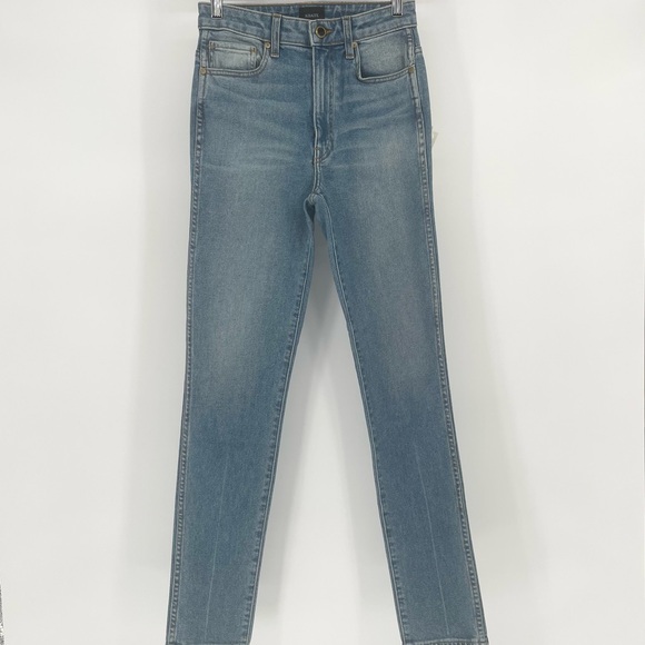 NWT Khaite Vanessa High Rise Slim Fit Straight Leg Jeans in Light Wash Size 25 - Picture 2 of 16